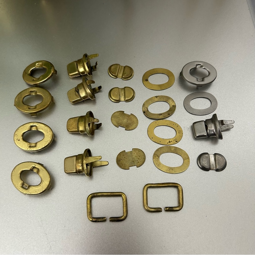 Coach TurnLock Hardware